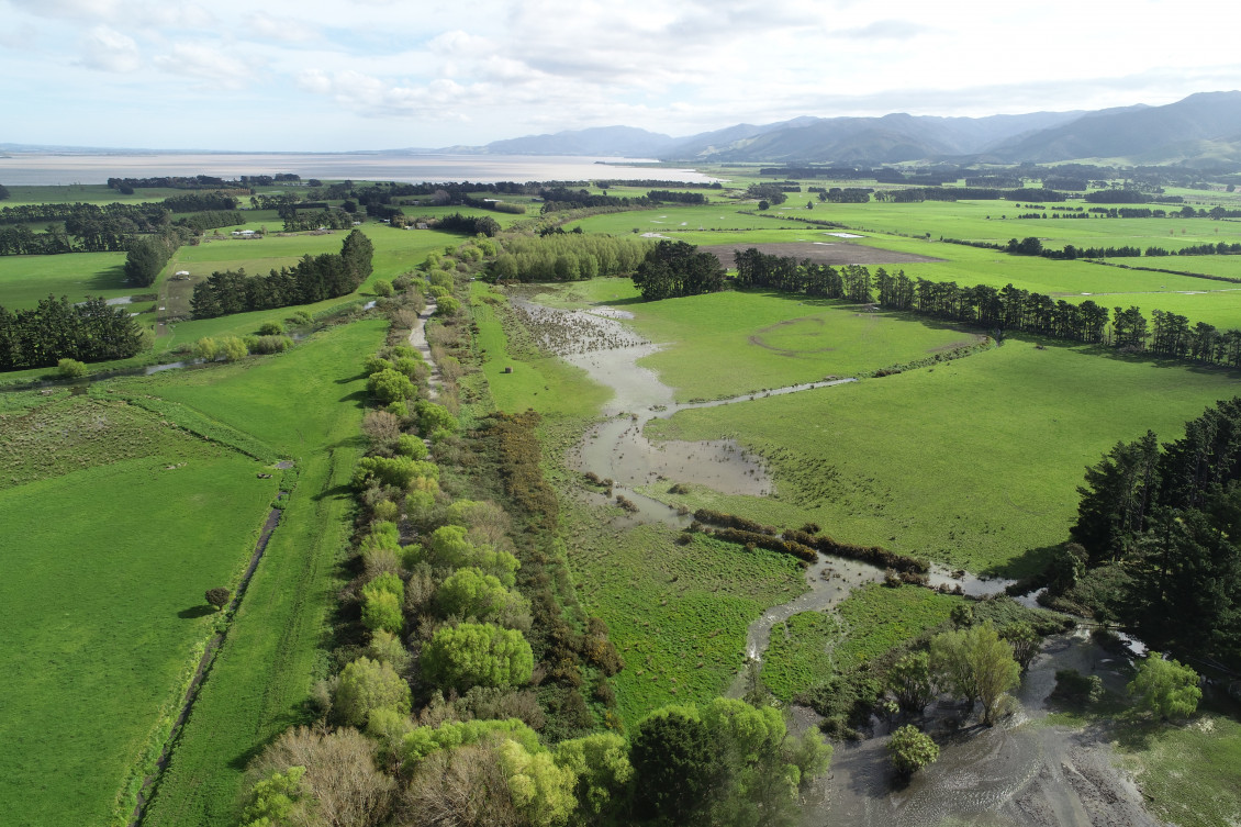 Flooding from Abbots Creek Oct 2022